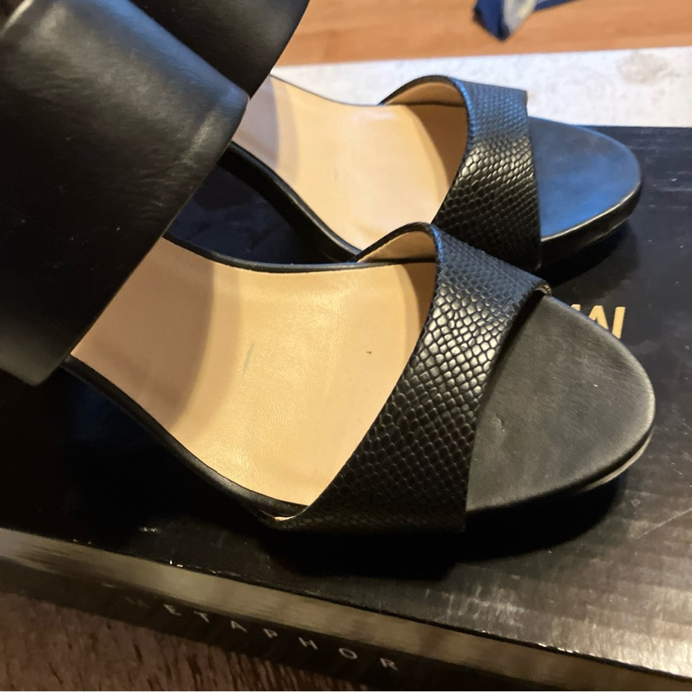 Metaphor Black Textured Leather Open-Toe Mules - Picture 6 of 8
